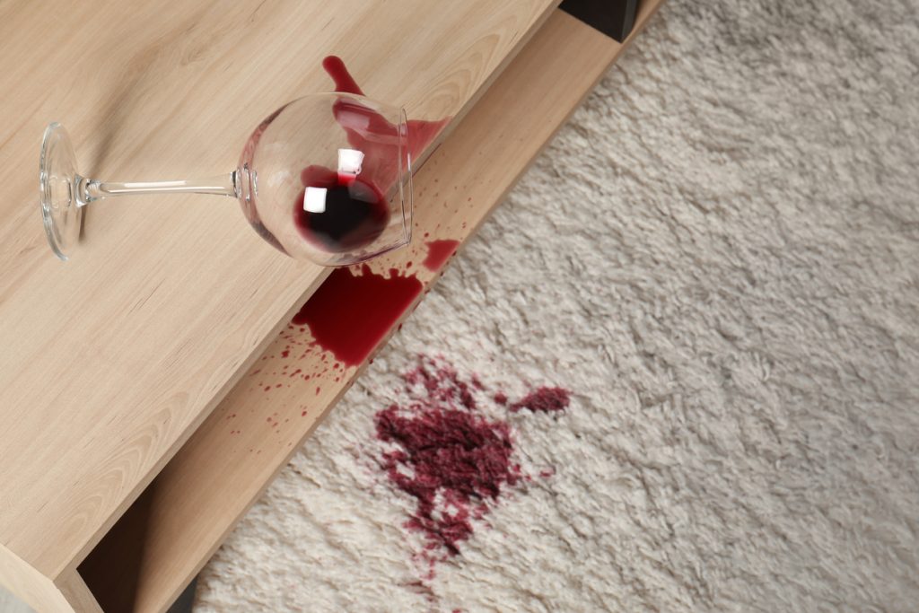 Wine stains removing