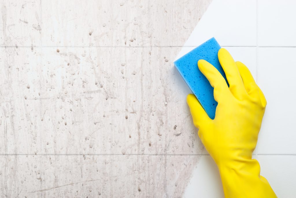 Bathroom tiles cleaning